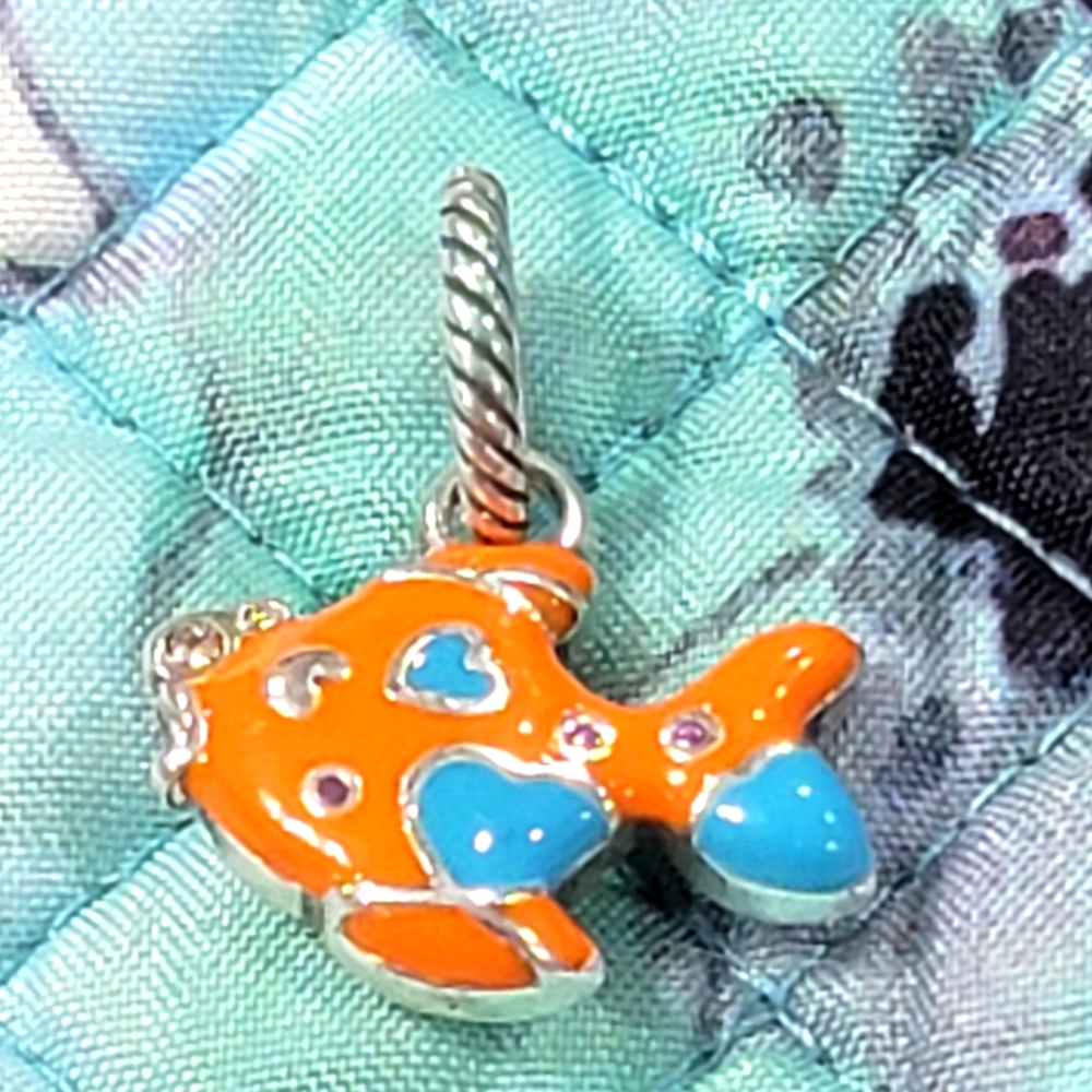 BRIGHTON RETIRED  FISH CHARM